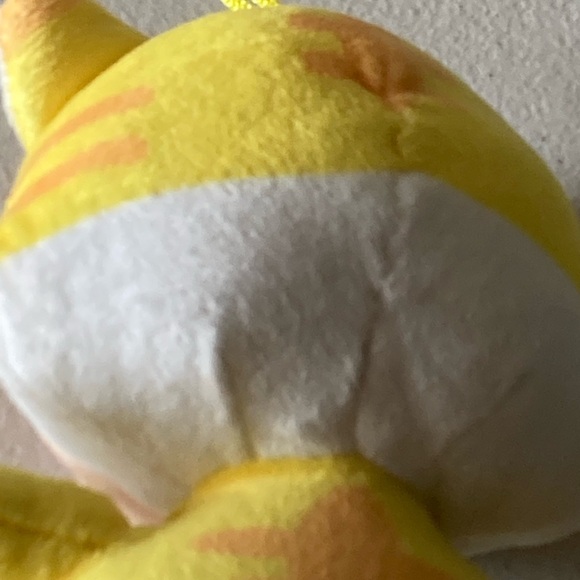 Cat Mario Yellow Stuffed Plush Toy 8” Nintendo 2019 - Picture 5 of 7